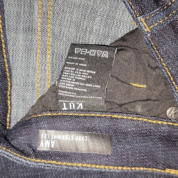 Kut Amy Cropped Straight Leg Jeans - Picture 3 of 6